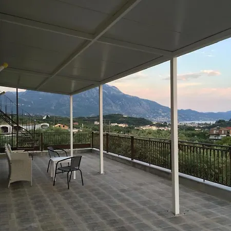 Вилла My Olive Tree House Каламата Экстерьер фото